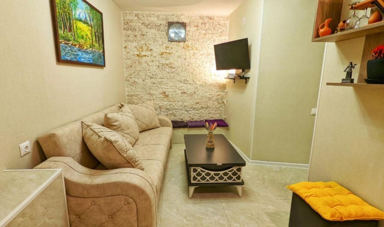 Ideal Home Tbilisi Ngoại thất bức ảnh
