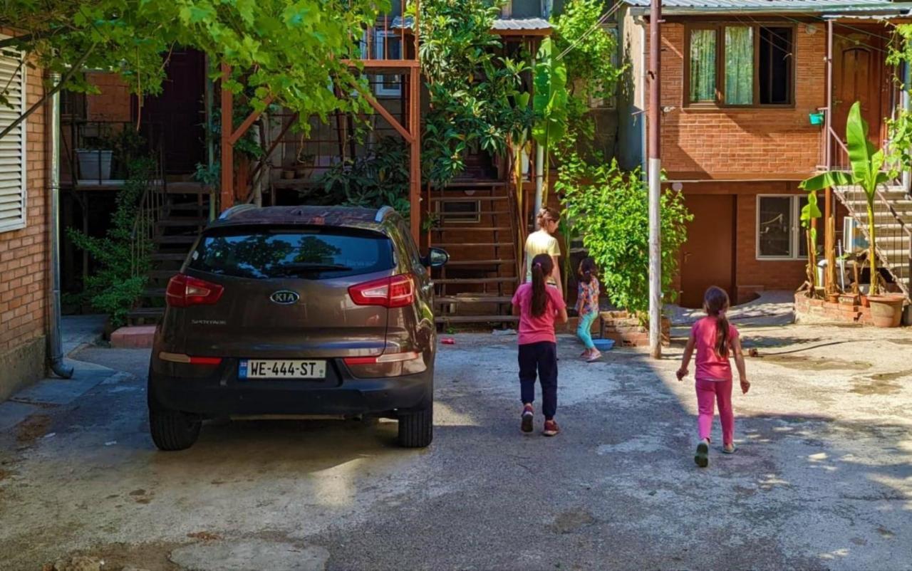 Ideal Home Tbilisi Ngoại thất bức ảnh