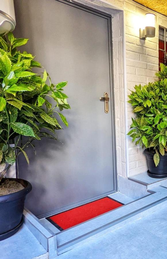 Ideal Home Tbilisi Ngoại thất bức ảnh